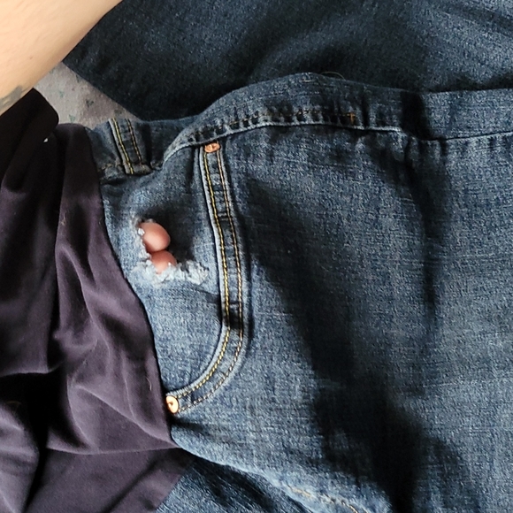 Levi's Maternity Jeggings - Picture 3 of 6